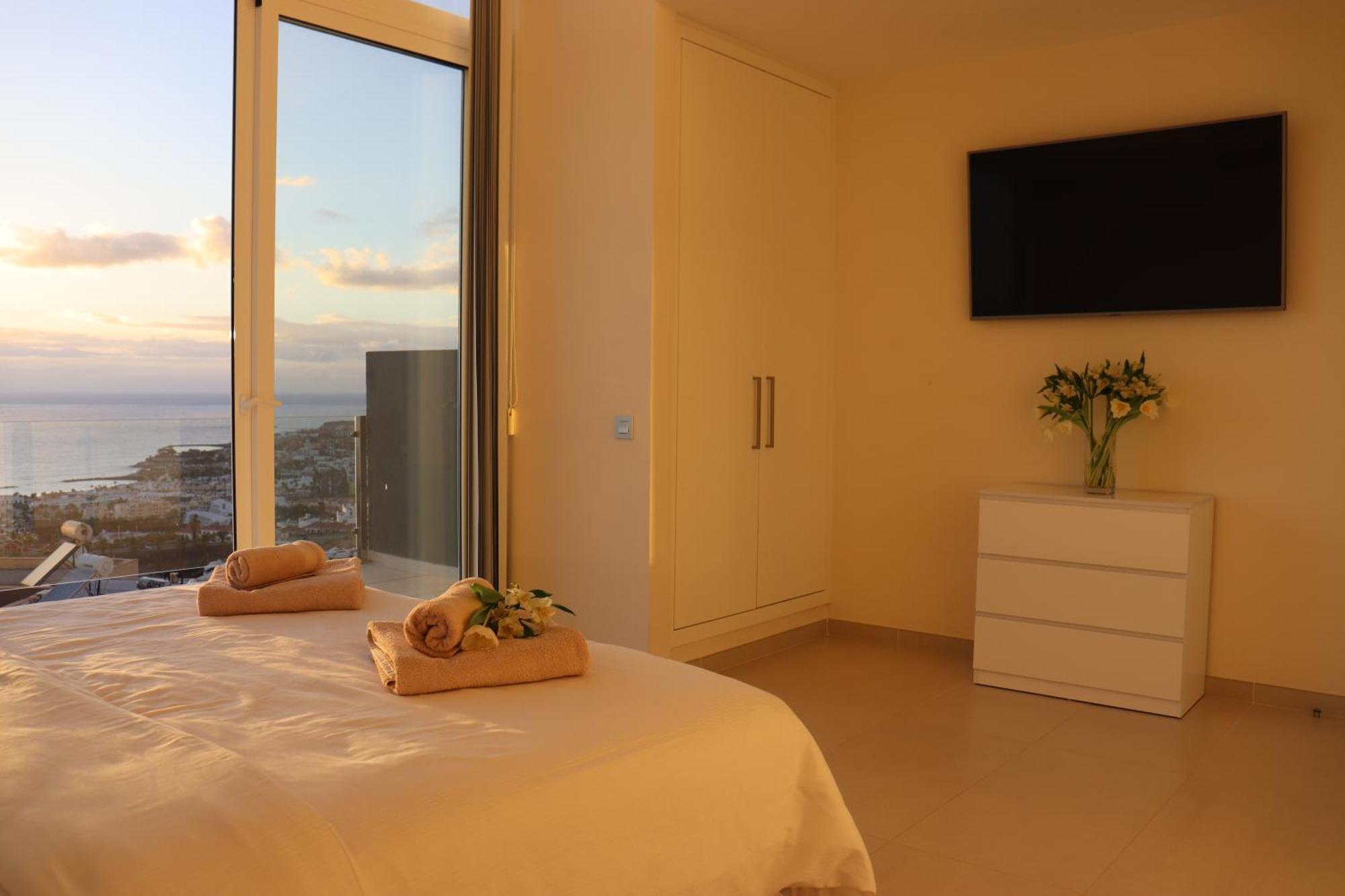 Azure Sky Villa - Panoramic Ocean View, Luxury, San Eugenio Costa Adeje  Eksteriør bilde