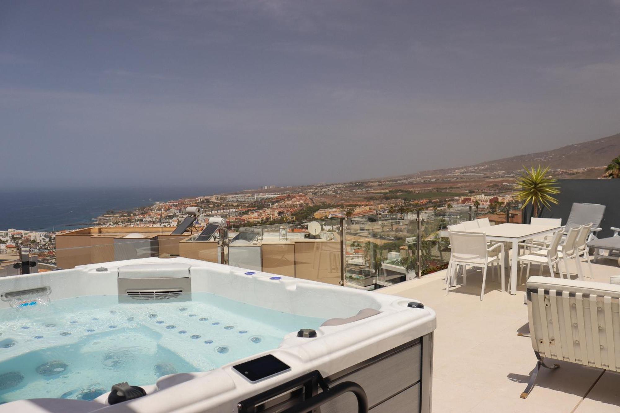 Azure Sky Villa - Panoramic Ocean View, Luxury, San Eugenio Costa Adeje  Eksteriør bilde